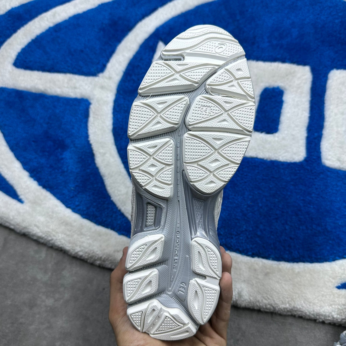 ASICS NYC LIGHT GREY 🩶