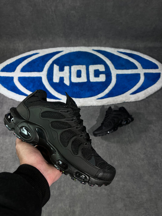 TS full black